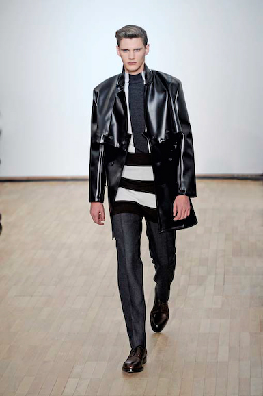 raf_m_fw10_120