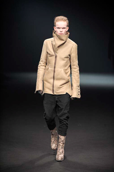 ows_m_fw10_102