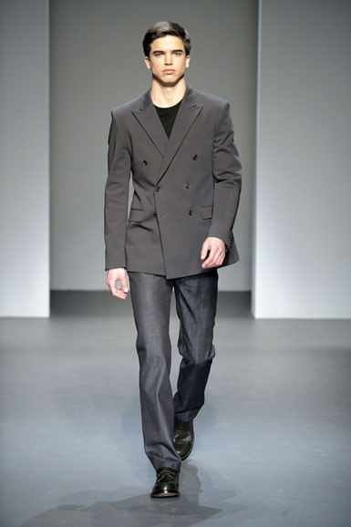 ckm_fw10_001