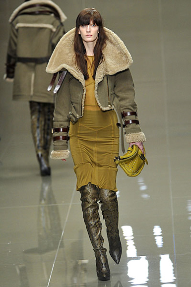 BURBERRY-12