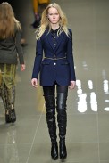 BURBERRY-19