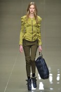 BURBERRY-38