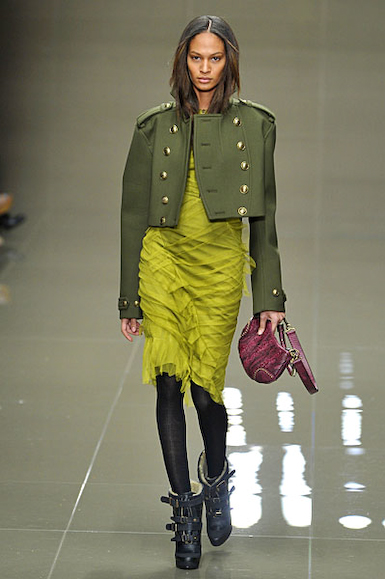 BURBERRY-39