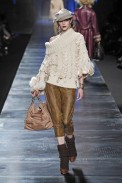 dio_fw10_038