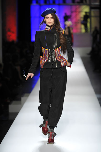 gau_fw10_009