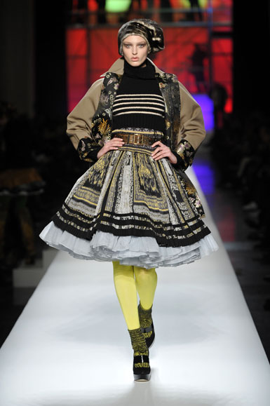 gau_fw10_136