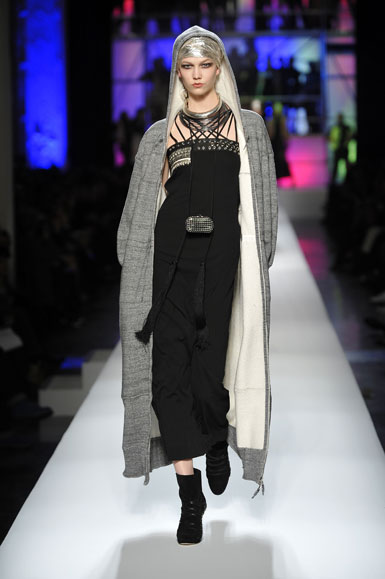 gau_fw10_303