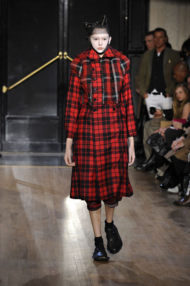 cdg_fw10_115