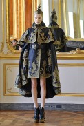 MCQU_AW10_0340