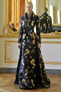 MCQU_AW10_0395