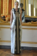 MCQU_AW10_0443