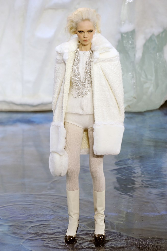 cha_fw10_411