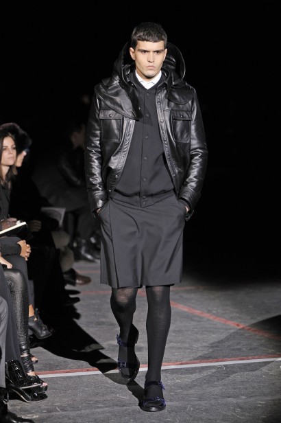 guv_fw10_029