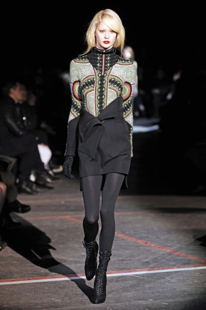 guv_fw10_104