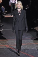 guv_fw10_138