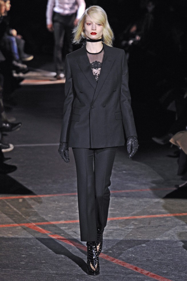 guv_fw10_138
