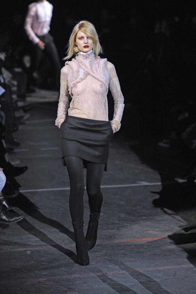 guv_fw10_145