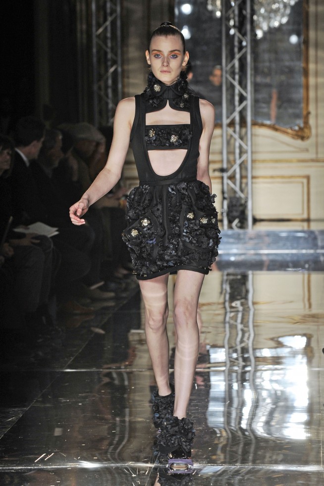 miu_fw10_222