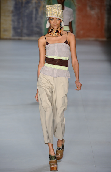 walter-ffw.com.br-desfile-fashion-rio-2011-11