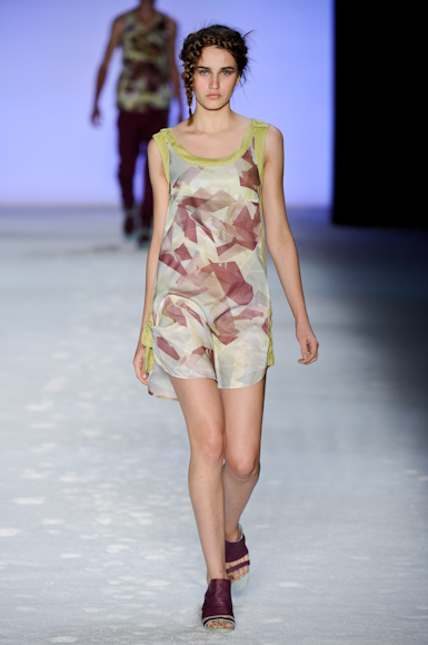 redley-desfile-fashion-rio-2011-37