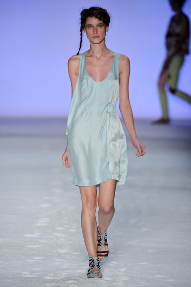 redley-desfile-fashion-rio-2011-39