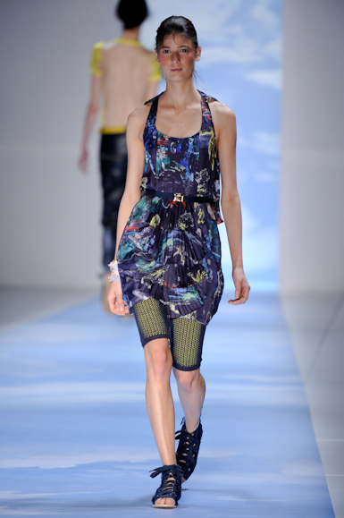cantao-desfile-fashion-rio-2011-34