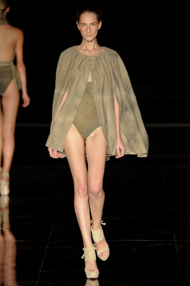 lenny-desfile-fashion-rio-2011-14