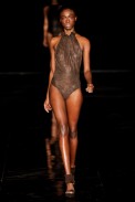 lenny-desfile-fashion-rio-2011-38