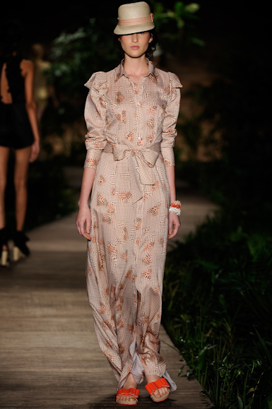 m-bonita-extra-desfile-fashion-rio-2011-28