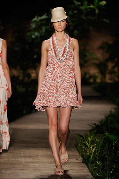 m-bonita-extra-desfile-fashion-rio-2011-36