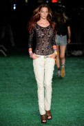 auslander-desfile-fashion-rio-2011-33