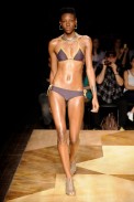 blue-man-desfile-fashion-rio-2011-10-16