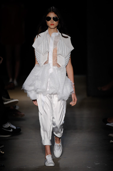 melk-z-da-desfile-fashion-rio-2011-10-11