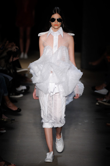 melk-z-da-desfile-fashion-rio-2011-10-12