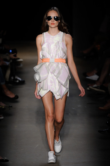 melk-z-da-desfile-fashion-rio-2011-10-23
