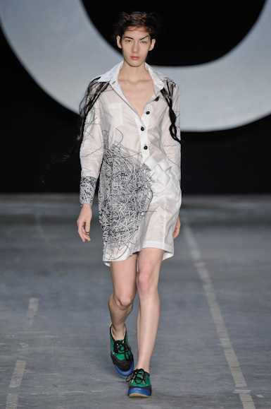oestudio-desfile-fashion-rio-2011-10-22