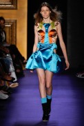 giulia-borges-desfile-fashion-rio-2011-10-26
