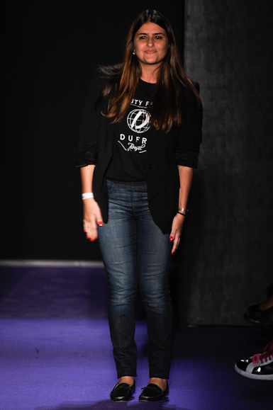 giulia-borges-desfile-fashion-rio-2011-10-31