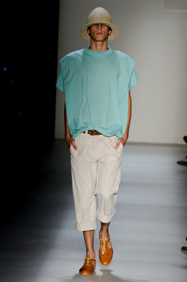 british-colony-desfile-fashion-rio-2011-10-17