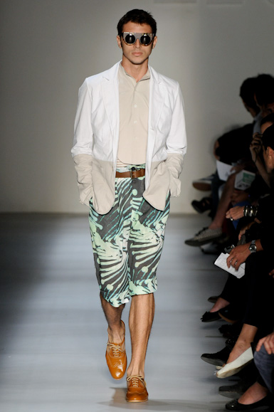 british-colony-desfile-fashion-rio-2011-10-22