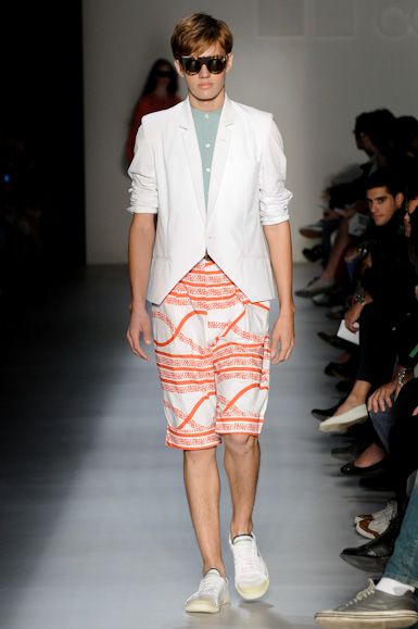 british-colony-desfile-fashion-rio-2011-10-28