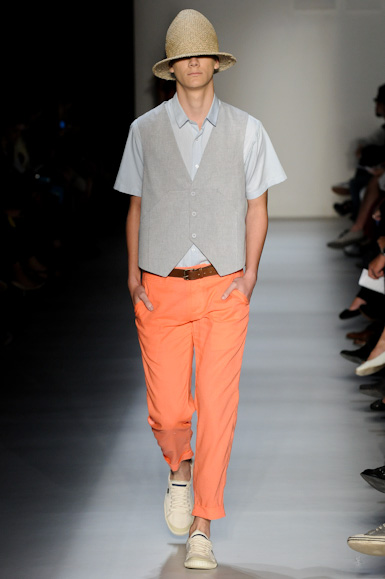 british-colony-desfile-fashion-rio-2011-10-33