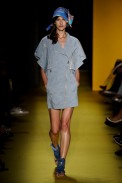 j-jabour-desfile-fashion-rio-2011-10-10