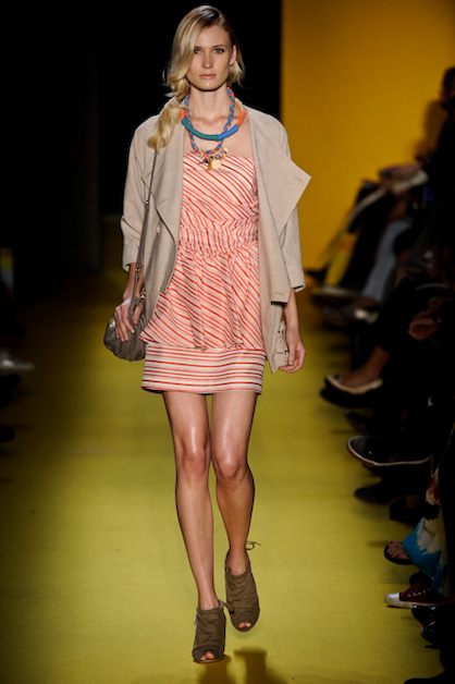 j-jabour-desfile-fashion-rio-2011-10-17