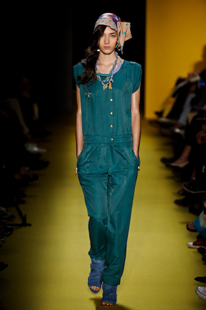 j-jabour-desfile-fashion-rio-2011-10-28