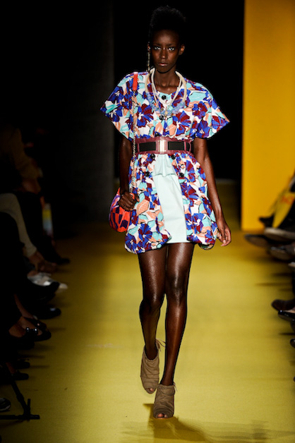 j-jabour-desfile-fashion-rio-2011-10-34