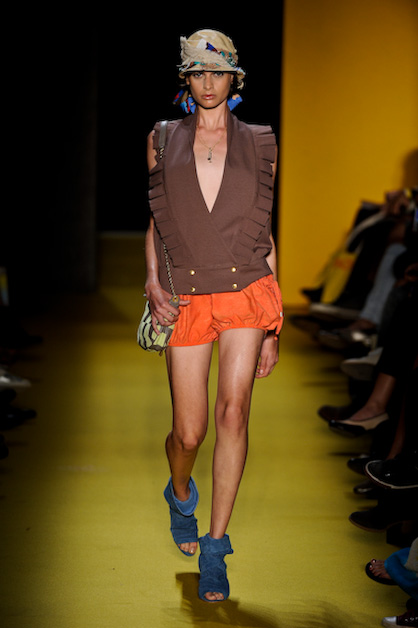 j-jabour-desfile-fashion-rio-2011-10-35