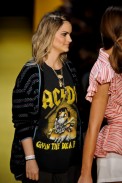 j-jabour-desfile-fashion-rio-2011-10-49