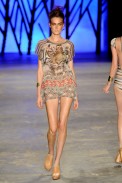 triya-desfile-fashion-rio-2011-10-23