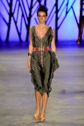 triya-desfile-fashion-rio-2011-10-26